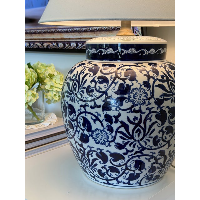 Chinoiserie Late 20th Century Cobalt Blue & White Porcelain Ginger Jar Lamp Base For Sale - Image 3 of 3