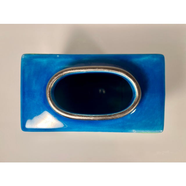Circa 1960s Mid-Century Modern Rosenthal Netter Block Ceramic Vase Made in Italy For Sale - Image 4 of 10