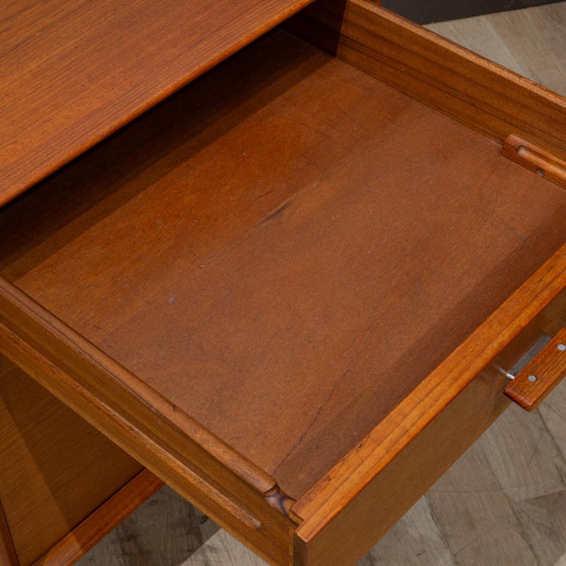Mid-Century Arne Vodder for Sibast Model 209 Executive Desk c.1955 For Sale - Image 13 of 17