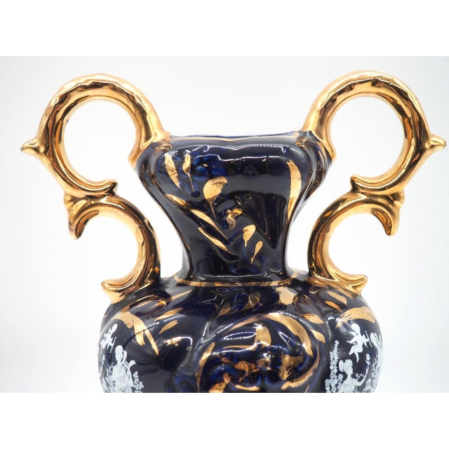 Mid-Century Modern Italian Mid-Century Porcelain Vase in Capodimonte Style Italy 1970s. For Sale - Image 3 of 10