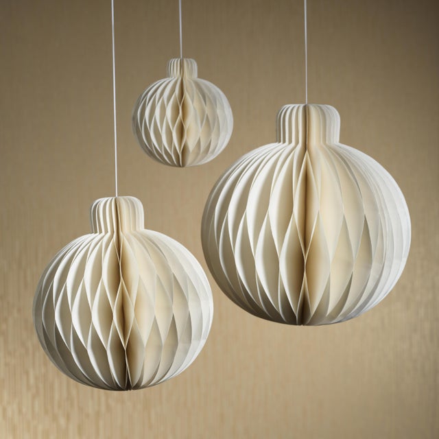 Contemporary Miriam Medium Paper Deco Sphere Ornaments, Set of 6 For Sale - Image 3 of 3