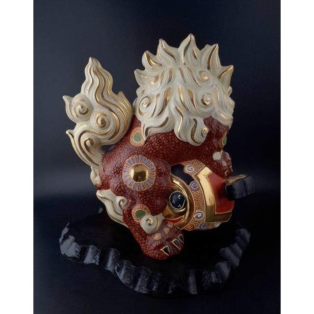 1950s Japanese Porcelain Kutani Karashishi For Sale - Image 5 of 10