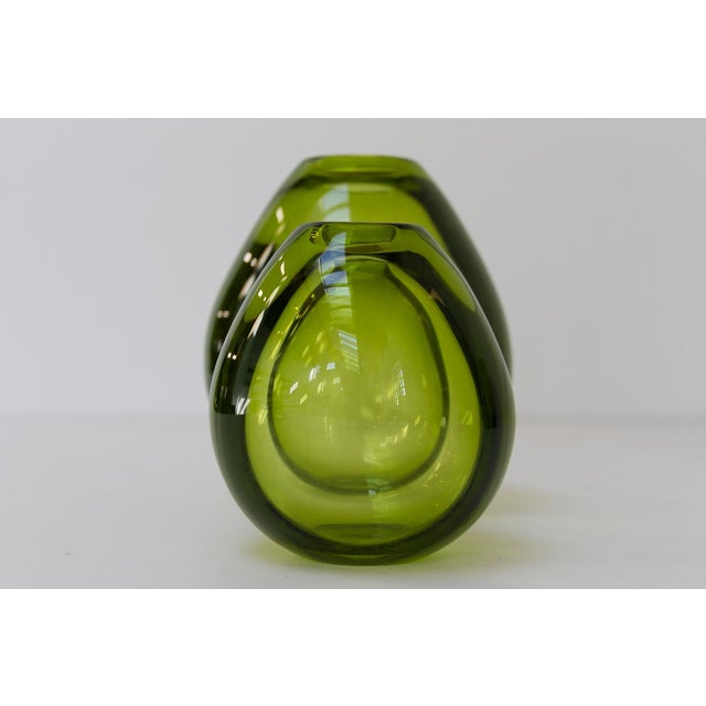 Danish Maygreen Tall and Drop Vases by Per Lütken for Holmegaard, 1960s, Set of 6 For Sale - Image 12 of 18