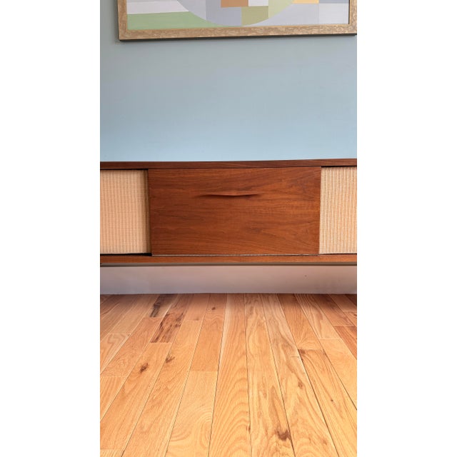 Wood Vintage MCM Atomic Stereo Console For Sale - Image 7 of 11