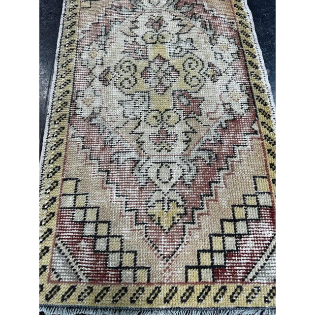 Contemporary Turkish Yastik Rug 1'7" x 2'10" For Sale - Image 3 of 5