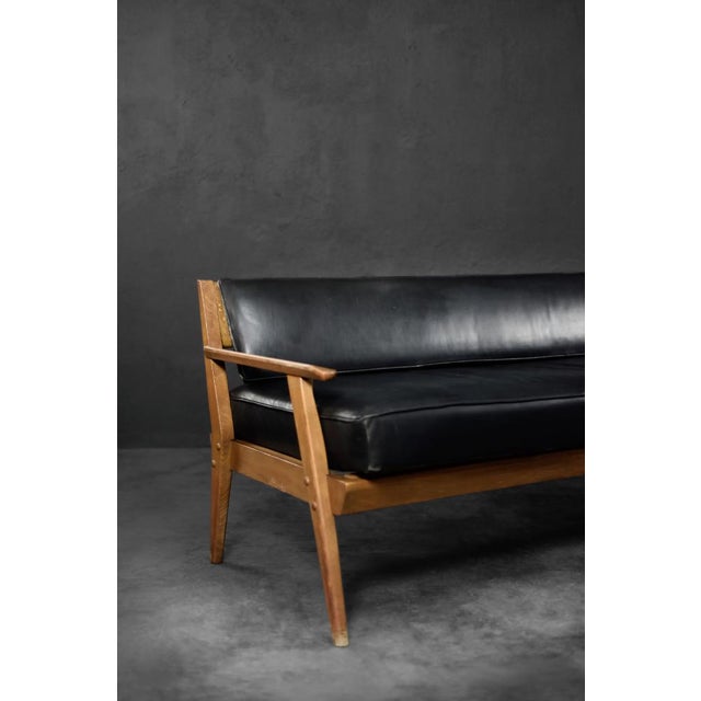 Mid-Century Modern German Oak and Black Leather Sofa, 1960s For Sale - Image 6 of 18