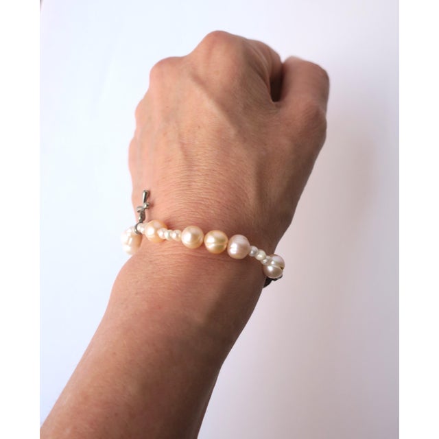 Natural Freshwater Pearl and Sterling Silver Cross Bracelet For Sale - Image 9 of 9