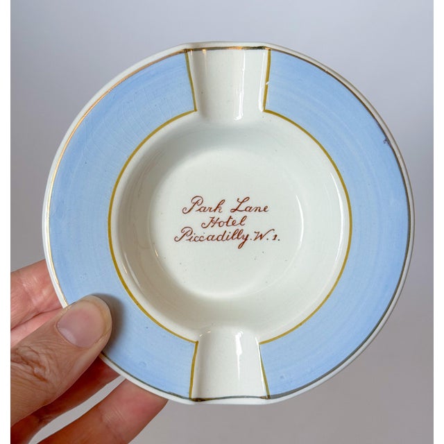 Ridgway Porcelain Mid Century Park Lane Hotel Piccadilly w.1. Ashtray Trinket Dish, London For Sale - Image 4 of 10