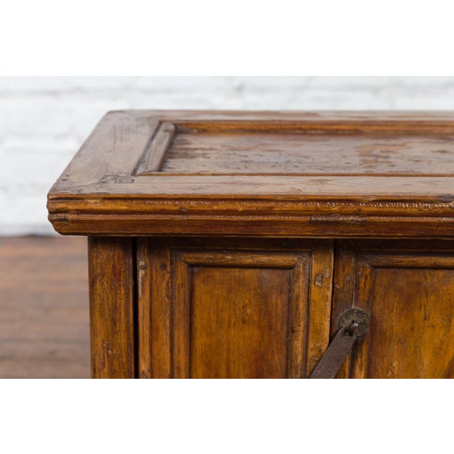 Early 20th Century Chinese Elmwood Bedside Cabinet with Weathered Patina For Sale - Image 11 of 13