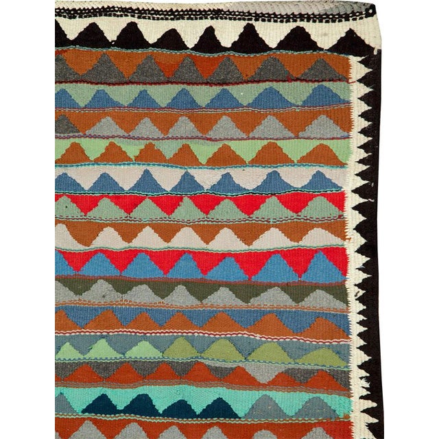 Tribal Galerie Shabab Collection Mid-20th Century Persian Flatweave Kilim Rug For Sale - Image 3 of 10