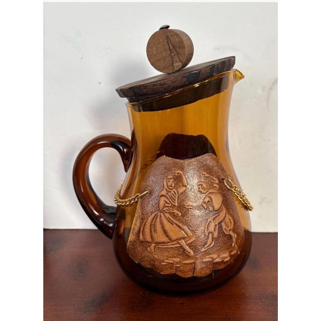 1970s 1970s Spanish Revival Amber Glass Sangria Pitcher & 6 Mugs, 7 Pieces For Sale - Image 5 of 8