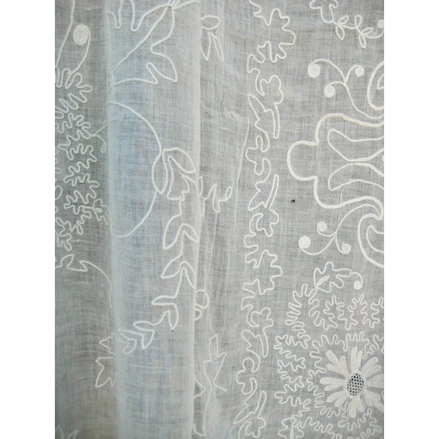 Mid 19th Century Pair of French Embroidered in Fine Cotton Sheer Curtains Napoleon III For Sale - Image 9 of 15