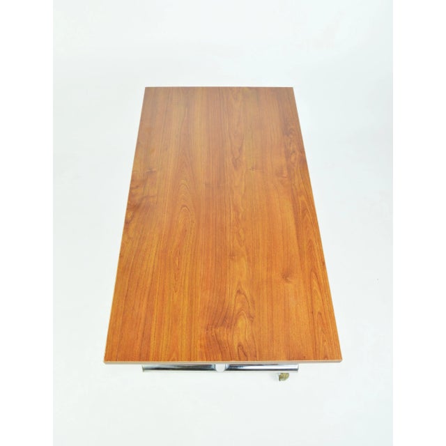 Vintage Mobile Table, 1970s, in Good conditions. Designed 1970 to 1979