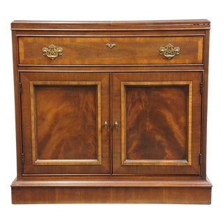 Dixie Furniture Banded Mahogany Traditional Style 68" Flip-Top Server Buffet 549-861 For Sale