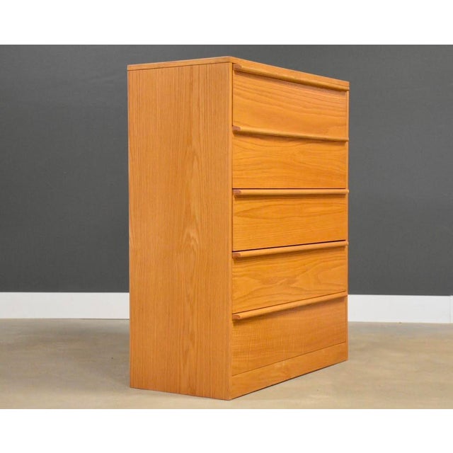 Mid-Century Modern 1980s Modern Oak Tall Dresser For Sale - Image 3 of 9