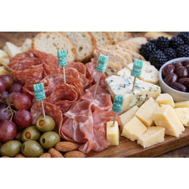 Mid-Century Modern Vintage Barware, Hand Made Jade and Silver Cocktail Picks - Set of 12 for Bar Cart, Charcuterie, Palm Beach Regency, British Colonial & Coastal Decor For Sale - Image 3 of 7