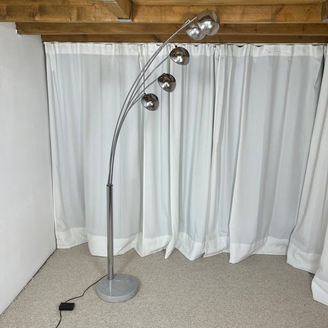 Arc floor lamp with tree-like base and 5 lights, AGEMOB, 2000s, MCM style Stone/marble base, chrome shade Dimensions:...