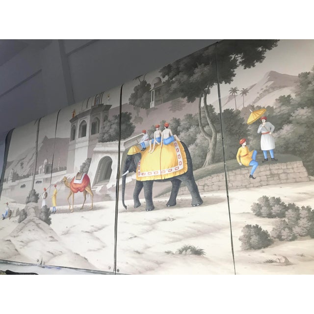 If you love the look of De Gournay wallpapers but not the price, this is for you. The listed price is for 5 panels of 36"...