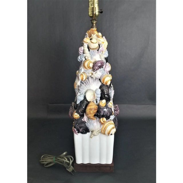 Wood Paul Hanson 3 Dimensional Ceramic Tower of Sea Shells Table Lamp Beach Coastal For Sale - Image 7 of 11