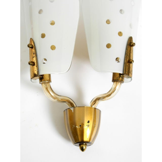 Metal Large Mid-Century Modern Wall Lamp in Brass and Glass, 1950s For Sale - Image 7 of 17