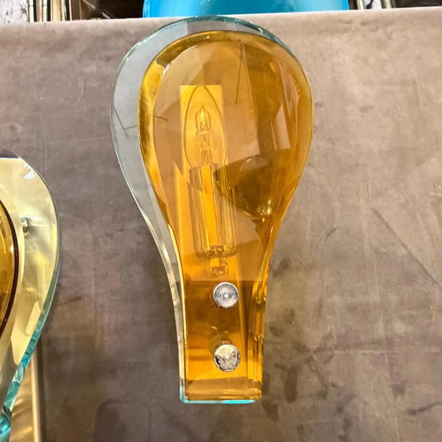 Set of Two 1970s Space Age Amber and Green Heavy Glass Wall Sconces by Veca For Sale - Image 10 of 18