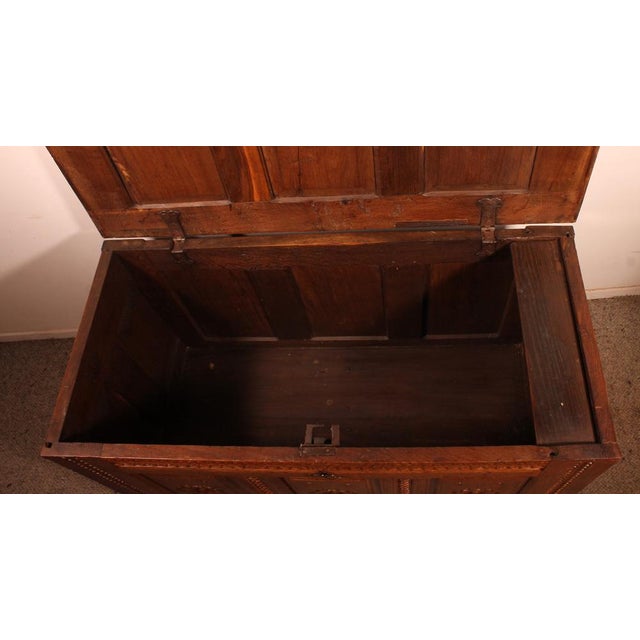 Antique Renaissance Chest in Oak For Sale - Image 13 of 14