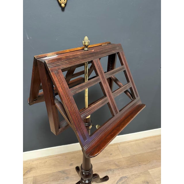 Beautiful mahogany music stand with two adjustable music stand holders. Height adjustable. Beautiful patina. Completely in...