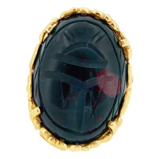 Vintage 14k Gold Scarab Bloodstone Cabochon Ring, Size 8.25 For Sale
