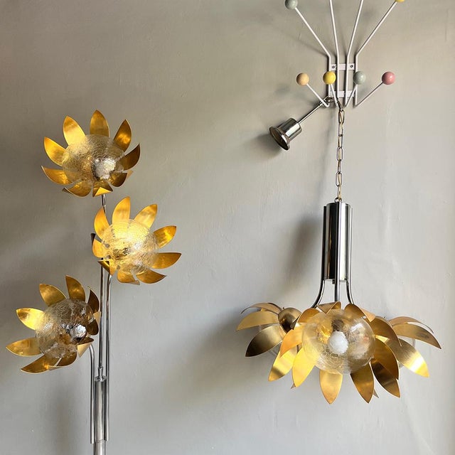 Vintage Floral Top Light Pendant Lamp in Brass and Chrome Steel, 1970s For Sale - Image 9 of 10
