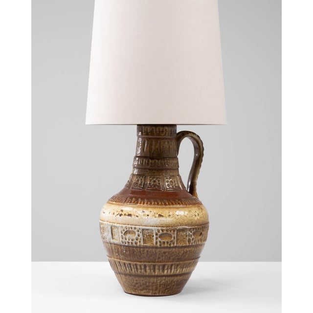 20th Century German Ceramic Table Lamp With Etched Detailing For Sale In Greensboro - Image 6 of 18