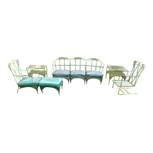 1960s 6- Piece Vintage Woodard 8 Piece Lounge Set