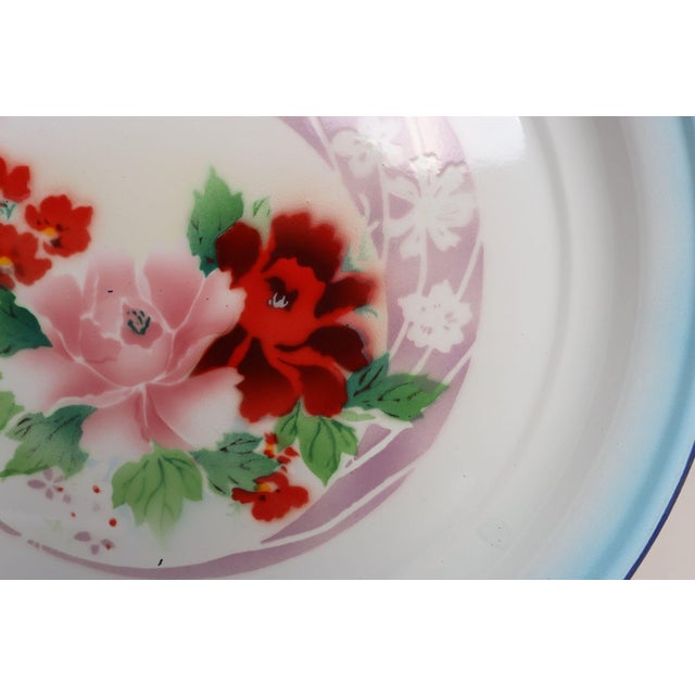 Large Vintage Bumper Harvest Floral / Rose Motif EnamelwareTray For Sale - Image 10 of 13