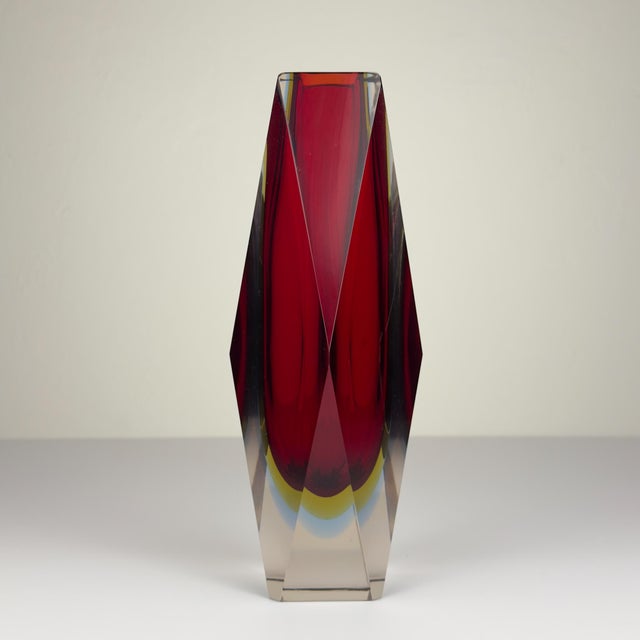 Original Murano glass vase Sommerso in style Flavio Poli made in Italy in the 1970s. The vintage vase is in very good...