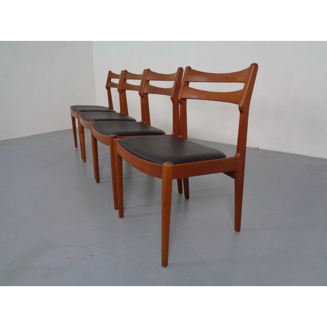 Danish teak chairs by Vamo Sønderborg from the 1960s. This piece has an attribution mark, I am sure that it is completely...