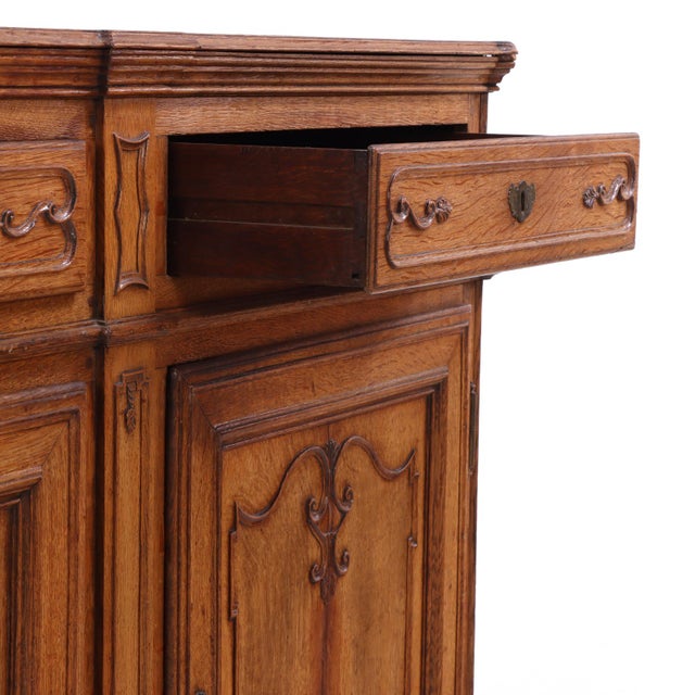 French Country A French Carved Oak Buffet, 18th Century For Sale - Image 3 of 7