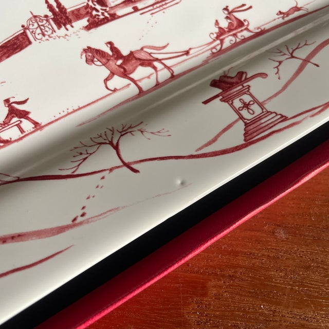 Country Estate Winter Frolic Ruby Hostess Tray Main House by Juliska Hostess Tray For Sale - Image 4 of 8