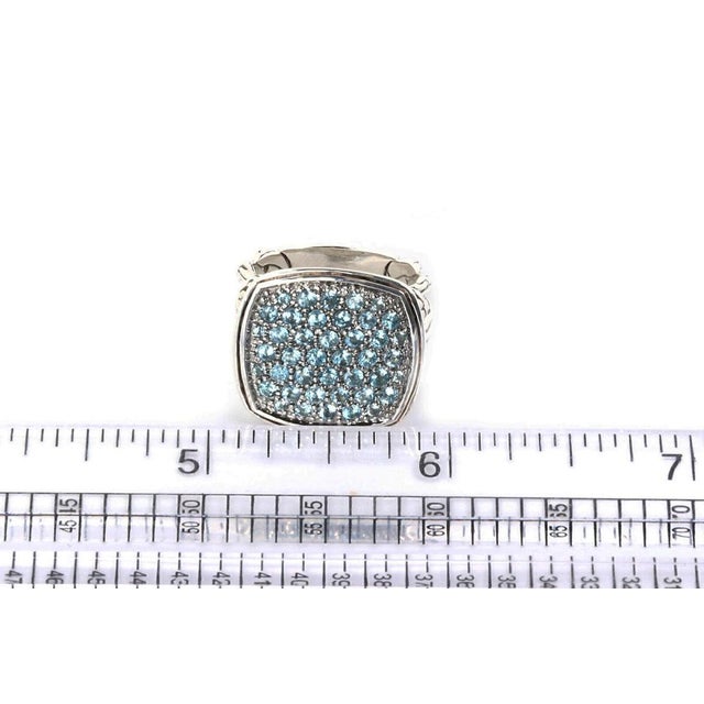 Mid 20th Century John Hardy Classic Chain Blue Topaz Sterling Silver Ring - Size 7 For Sale In Miami - Image 6 of 7