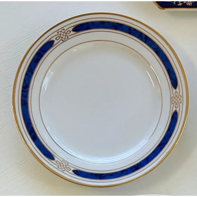 Olive and Navy Blue Chinoiserie Flowers and Borders Wall Plate Curation-Set of 9 For Sale - Image 4 of 13