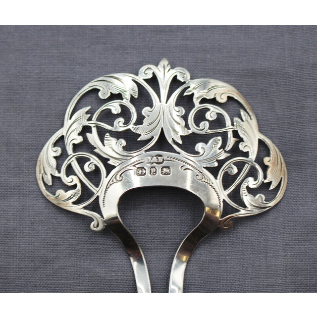Edwardian sterling English hair pin, Birmingham, 1898. By D&F (Deykin & Francis). Finely cut & engraved Rococo style. 0.30...