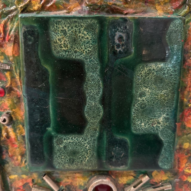 Folk Art Flower Design Wall Piece For Sale In Miami - Image 6 of 7