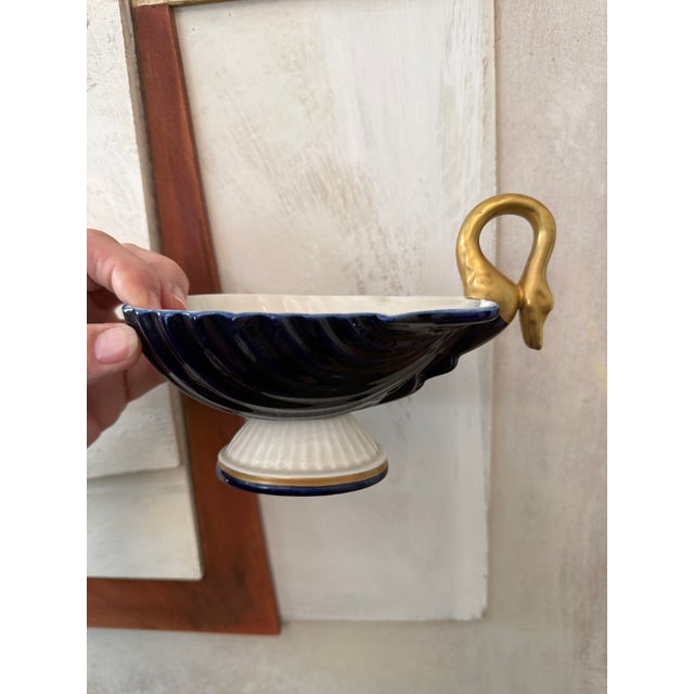 Vintage Italian Cobalt Blue Swan Shell Dish | Gold Gilt Porcelain Vanity Trinket Bowl | Bassano Italy 1960s–70s For Sale - Image 4 of 12
