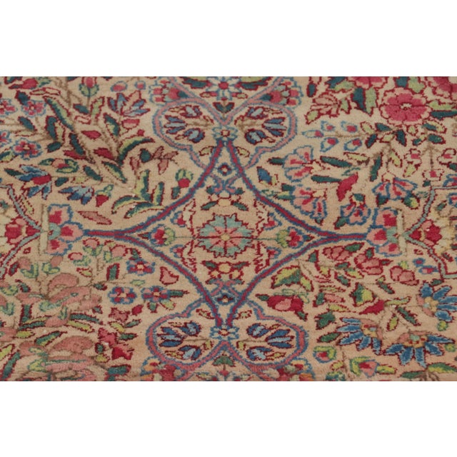 Antique Kerman Lavar Persian Runner Rug With Interlocking Florals - Rug & Kilim For Sale In New York - Image 6 of 7