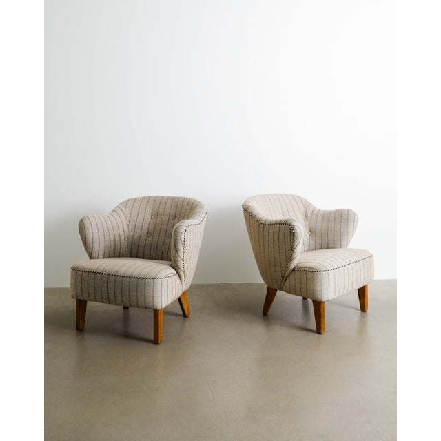 Wood Mid-Century Modern Danish Armchairs by Flemming Lassen for Asko, 1950s, Set of 2 For Sale - Image 7 of 7