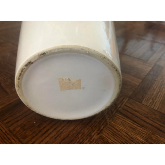 1980s White Tall Floor Vase/Vessel 80's For Sale In San Diego - Image 6 of 7