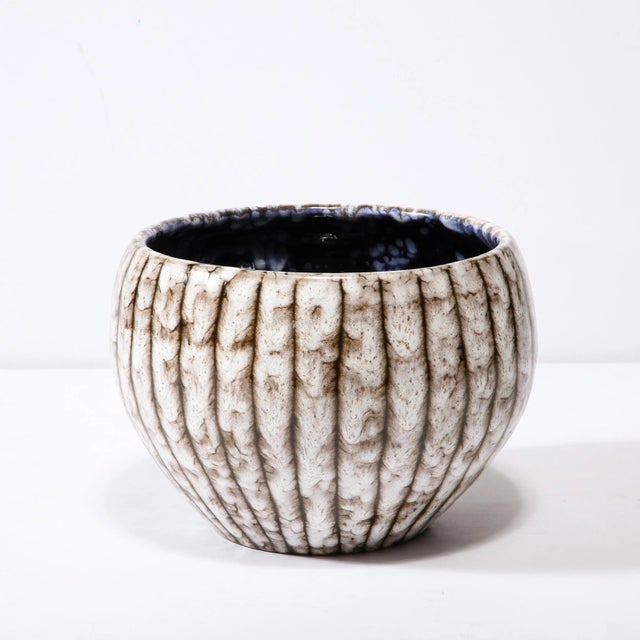 Mid-Century Modernist White & Earth Toned Ceramic Bowl With Vertical Banding For Sale In New York - Image 6 of 11