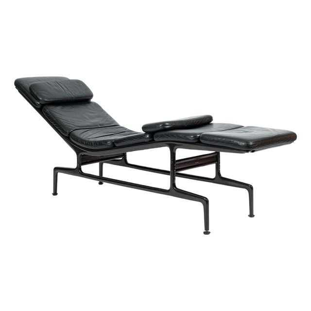 Vintage Mid-Century Eames Es106 Billy Wilder Chaise Lounge for Herman Miller For Sale