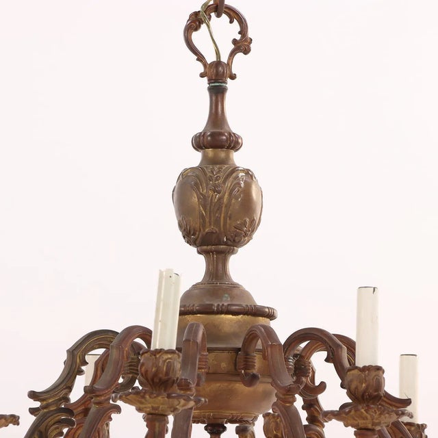 Baroque 1910 French Baroque Style Twelve-Arm Bronze Chandelier For Sale - Image 3 of 5