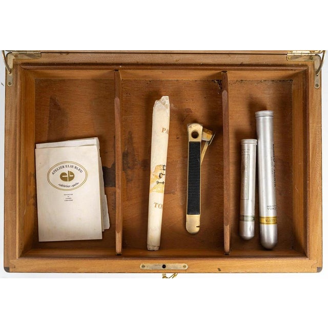 20th Century Cigar Case in Veneered Wood For Sale - Image 5 of 7