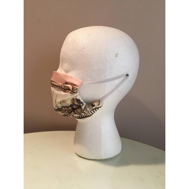 Hermes Vintage Handmade La Promenade De Longchamps Silk Scarf Surgical Face Mask For Sale In Philadelphia - Image 6 of 7