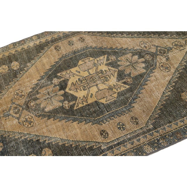 1960s Gray Geometric Designed Persian Vintage Wool Rug For Sale - Image 5 of 8